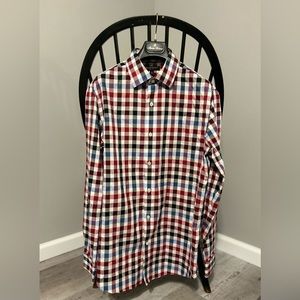 Banana Republic non iron Camden Fit red, white, blue dress shirt size M
